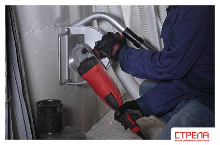 Угловая шлифмашина Milwaukee AGVK 24-230 4933451414