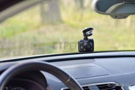 Автомобильный видеорегистратор DIGMA FreeDrive 600-GW DUAL 4K