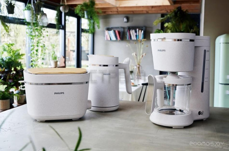 Электрический чайник Philips HD9365/10