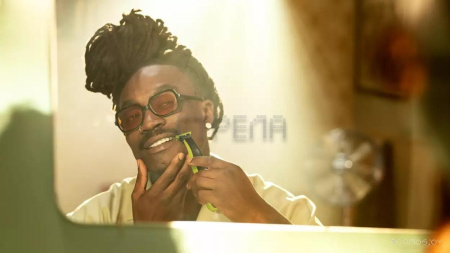 Триммер для бороды и усов Philips OneBlade Face QP2724/20