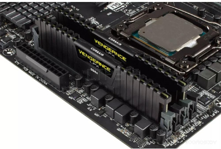 Оперативная память Corsair Vengeance LPX 2x8GB DDR4 PC4-28800 CMK16GX4M2D3600C18