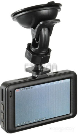 Автомобильный видеорегистратор DIGMA FreeDrive 118