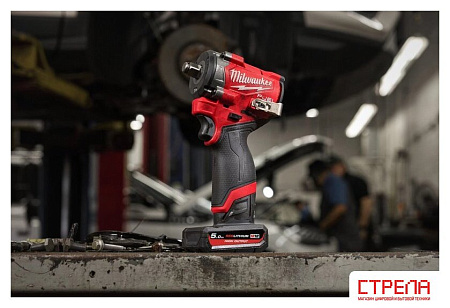 Гайковерт Milwaukee M12 FCIWF12G3-502X 4933493455 (с 2-мя АКБ, кейс)
