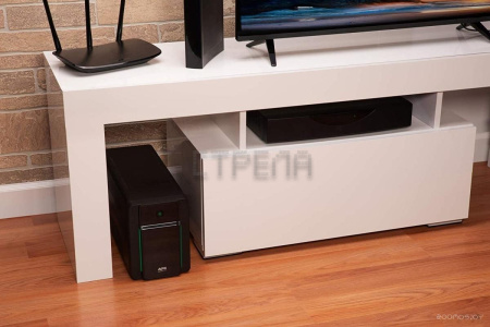 Источник бесперебойного питания APC Easy UPS BVX 900VA BVX900LI