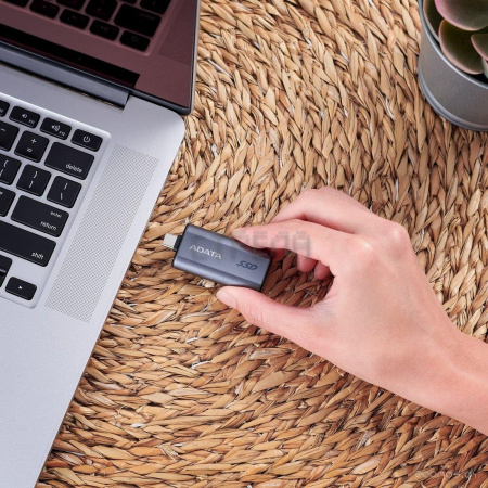 Внешний накопитель A-Data SC750 2TB SC750-2000G-CCBK