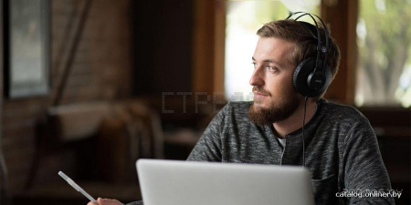 Наушники Akg K52