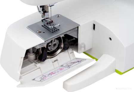 Швейная машина Necchi 2417