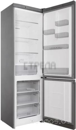 Холодильник Hotpoint-Ariston HT 4200 S