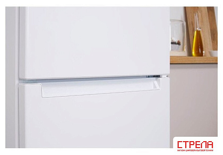 Холодильник Indesit DS 4180 W