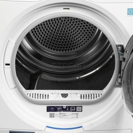Сушильная машина Electrolux UltraCare 800 EW8D495MC