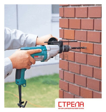 Ударная дрель Makita HP 2051