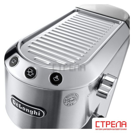 Рожковая кофеварка DeLonghi Dedica EC 685.M