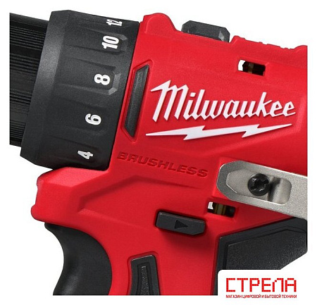 Дрель-шуруповерт Milwaukee M12 BLDDRC-0 4933499683 (без АКБ)