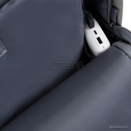 Городской рюкзак RIVACASE 7562 (серый/синий)