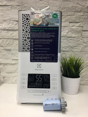 Увлажнитель воздуха Electrolux EHU-3815D