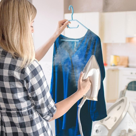 Утюг Endever Delta-400