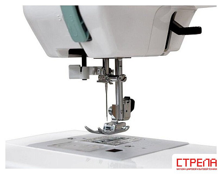 Компьютерная швейная машина Janome HD 6130