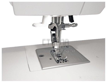 Швейная машина Leader VS 525