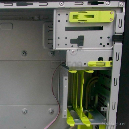 Корпус IN WIN EFS066 (без БП)