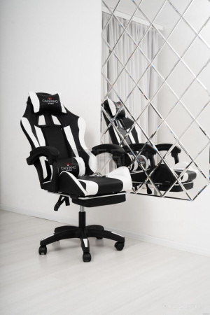 Игровое (геймерское) кресло Calviano 1583 (черный/белый)