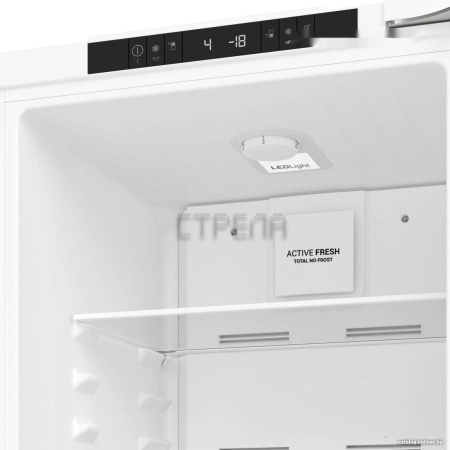 Холодильник Hotpoint-Ariston HBT 18