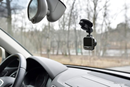 Автомобильный видеорегистратор DIGMA FreeDrive 206 NIGHT FHD