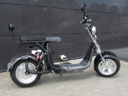 Электроскутер Yakama АР-Н008-3 (черный)