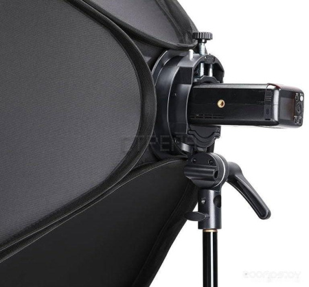 Софтбокс Godox SGGV8080 с сотами и адаптером S2