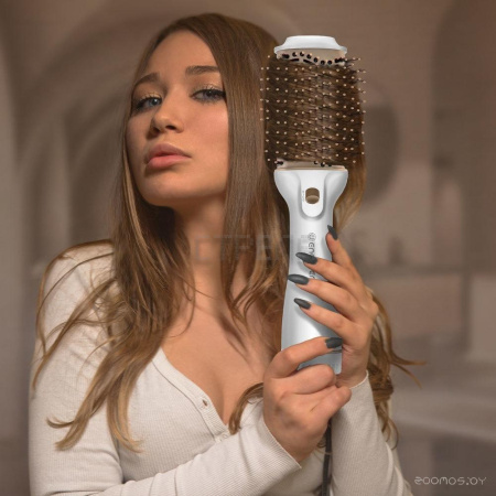 Фен-щетка Endever Aurora-500 (белый)