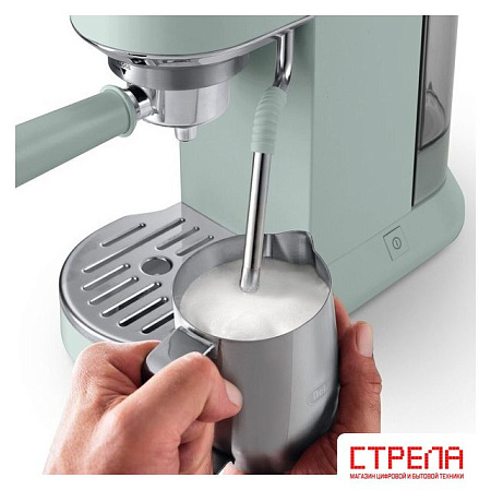 Рожковая кофеварка DeLonghi Dedica EC890.GR