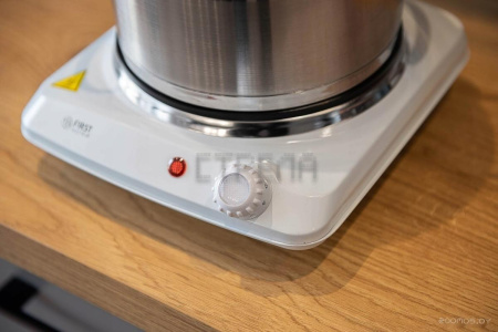 Настольная плита First FA-5082-4 (белый)