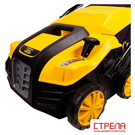 Скарификатор-аэратор Champion ESC1840