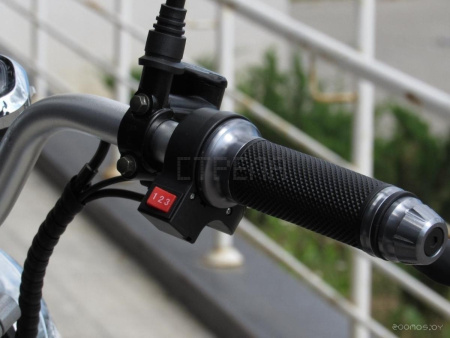 Электроскутер Yakama АР-Н008-3 (красный)