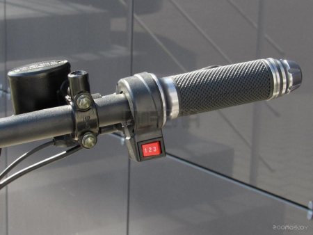 Электроскутер Yakama АР-Н009-2 (голубой)